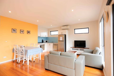 Apollo Bay Seal Apartments - Redcliffe Tourism 20