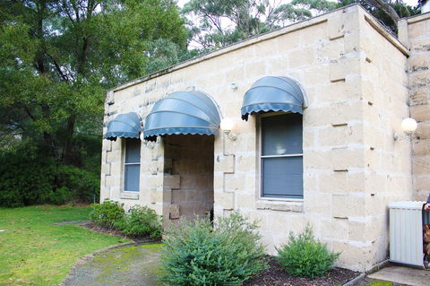 Marwood Villas - Redcliffe Tourism 20