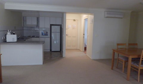 Lifestyle Apartments At Ferntree - Redcliffe Tourism 17