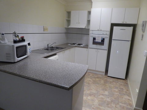 Lifestyle Apartments At Ferntree - Redcliffe Tourism 20