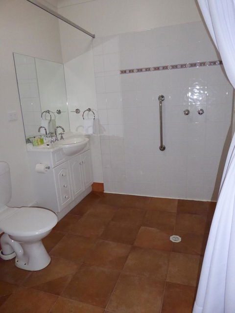 Lifestyle Apartments At Ferntree - Redcliffe Tourism 25