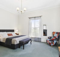 The Riversleigh - Redcliffe Tourism