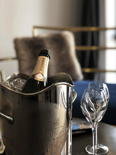 Daylesford Art Motel - Redcliffe Tourism 14