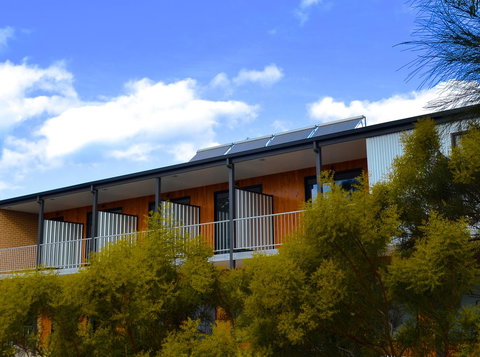 Mansfield Apartments - Redcliffe Tourism 2