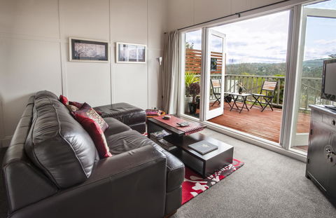 Healesville Apartments - Redcliffe Tourism 1