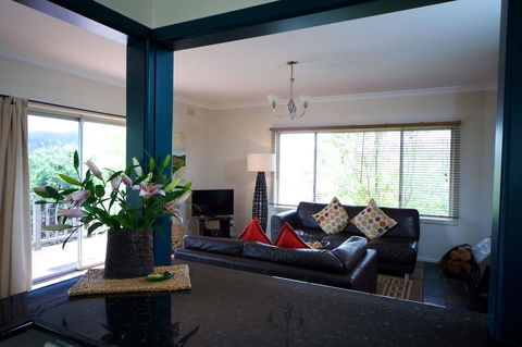 Healesville Apartments - Redcliffe Tourism 2