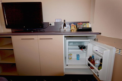 Mitchell River Tavern - Redcliffe Tourism 23