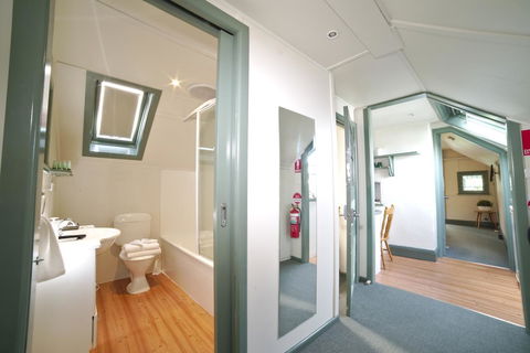 Ballarat Station Apartments - Redcliffe Tourism 9