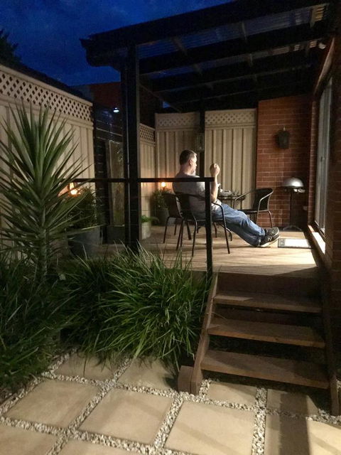 Black Lotus Townhouse - Redcliffe Tourism 1