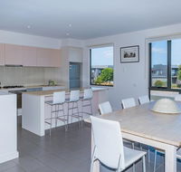 1 Sunset Place - Redcliffe Tourism