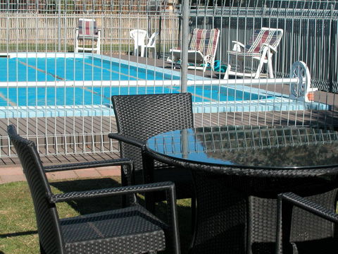 Ambassador Motor Inn - Redcliffe Tourism 38
