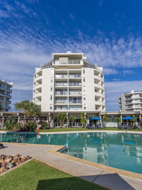 Ramada By Wyndham Marcoola Beach - Redcliffe Tourism 11