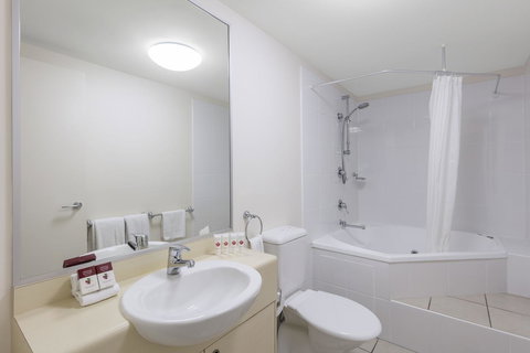 Ramada By Wyndham Marcoola Beach - Redcliffe Tourism 8