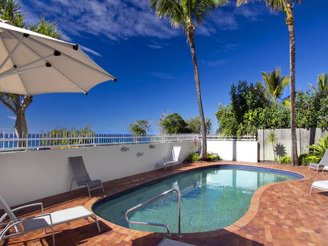 La Mer Sunshine Beachfront - Redcliffe Tourism 1
