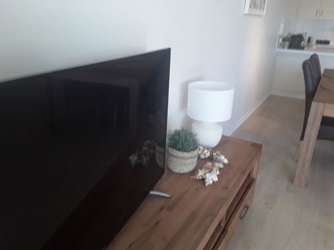 Sunseeker Holiday Apartments - Redcliffe Tourism 14