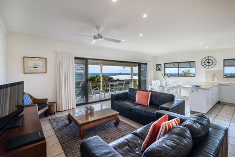 Sunseeker Holiday Apartments - Redcliffe Tourism 22