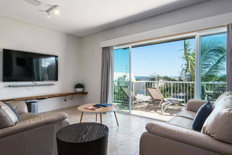 Noosa Blue Resort - Redcliffe Tourism 11