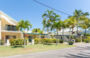 Book Horseshoe Bay Accommodation Redcliffe Tourism Redcliffe Tourism