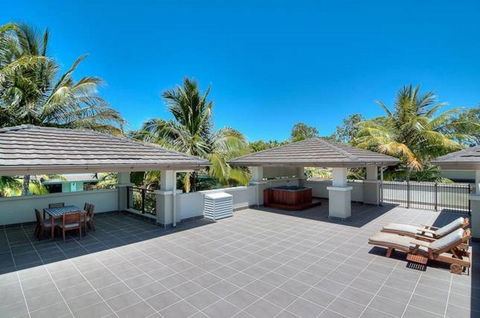 Luxury Apartments At Temple Resort And Spa Port Douglas - Redcliffe Tourism 30