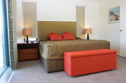 Sand Dunes Resort Accommodation - Redcliffe Tourism 14