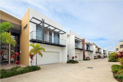 Sand Dunes Resort Accommodation - Redcliffe Tourism 43