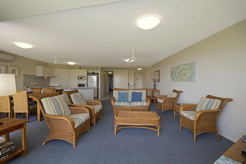 Sunshine Vista - Redcliffe Tourism 24