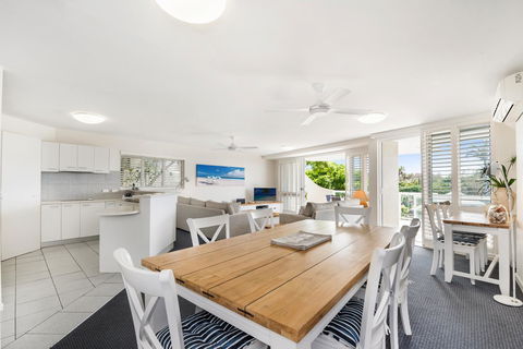 Sunshine Vista - Redcliffe Tourism 13