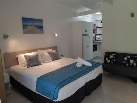 Amaroo On Mandalay, Magnetic Island - Redcliffe Tourism 2