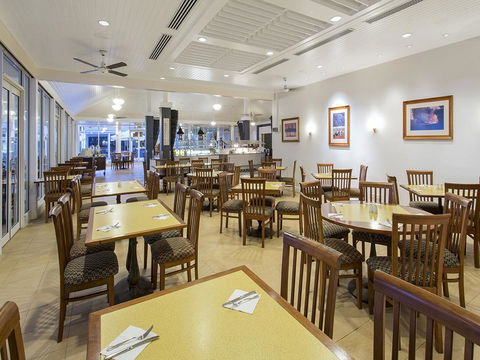 Hotel Grand Chancellor Palm Cove - Redcliffe Tourism 37