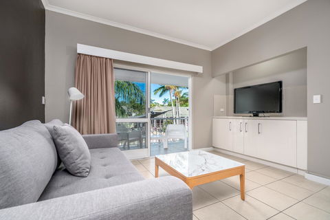 Hotel Grand Chancellor Palm Cove - Redcliffe Tourism 11