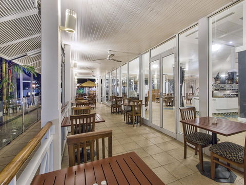 Hotel Grand Chancellor Palm Cove - Redcliffe Tourism 30