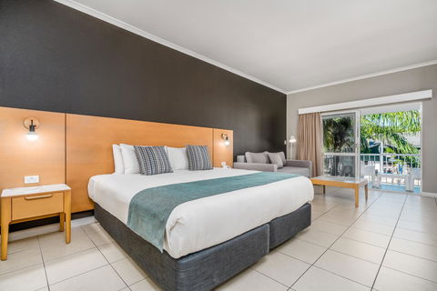 Hotel Grand Chancellor Palm Cove - Redcliffe Tourism 8