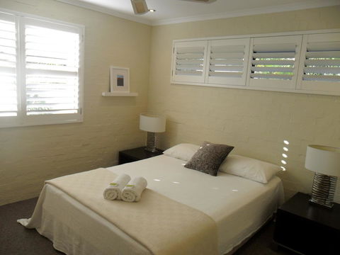 Myuna Holiday Apartments - Redcliffe Tourism 29