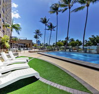 Aquarius On The Beach - Redcliffe Tourism