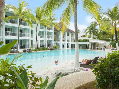 Beach Club Port Douglas Luxury Apartments - Redcliffe Tourism 0
