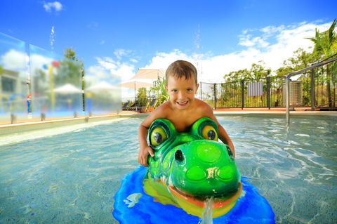 RACV Noosa Resort - Redcliffe Tourism 10