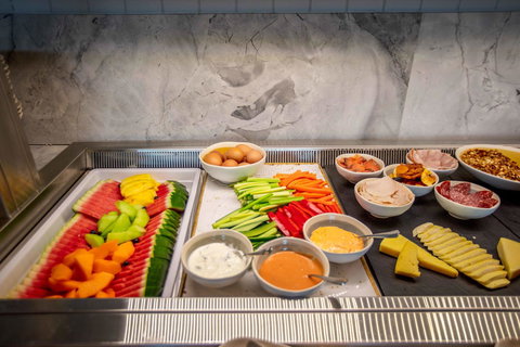 Mirage Whitsundays - Redcliffe Tourism 15