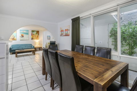 The Beach Motel Hervey Bay - Redcliffe Tourism 22