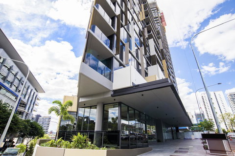 Brisbane One Apartments By CLLIX - Redcliffe Tourism 22
