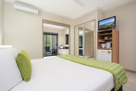 Regal Port Douglas - Redcliffe Tourism 3