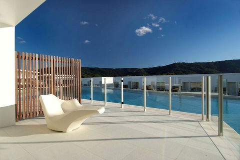Pool Resort Port Douglas - Redcliffe Tourism 35