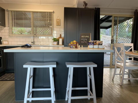 Bed & Breakfast 1 Bedroom Guest House - Redcliffe Tourism 12