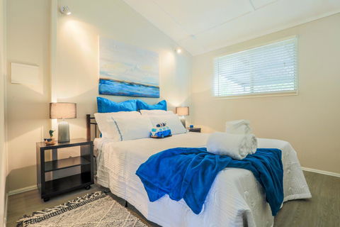 Bed & Breakfast 1 Bedroom Guest House - Redcliffe Tourism 4