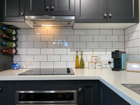 Bed & Breakfast 1 Bedroom Guest House - Redcliffe Tourism 11