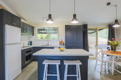 Bed & Breakfast 1 Bedroom Guest House - Redcliffe Tourism 10