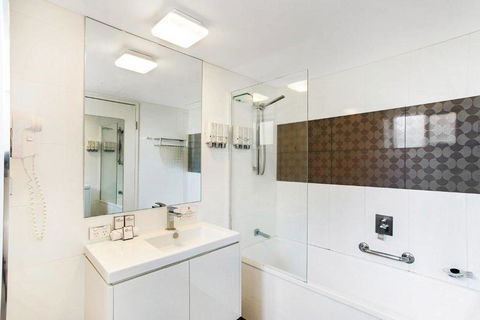 City Golf Club Motel - Redcliffe Tourism 42
