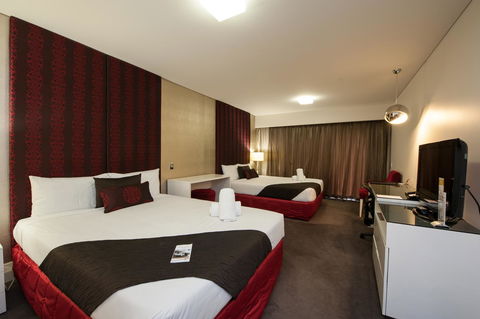 City Golf Club Motel - Redcliffe Tourism 4