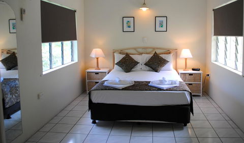 The Port Douglas Queenslander - Redcliffe Tourism 33