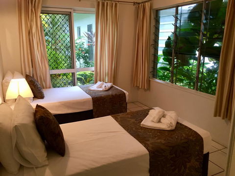The Port Douglas Queenslander - Redcliffe Tourism 2