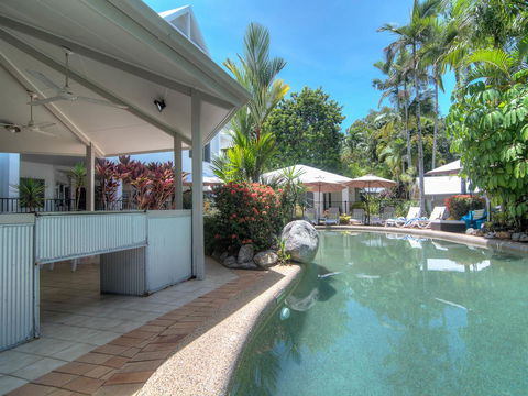 The Port Douglas Queenslander - Redcliffe Tourism 43